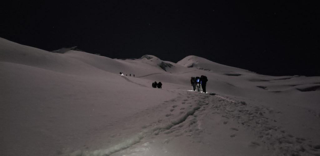 Beginning of the ascent to the Summit.